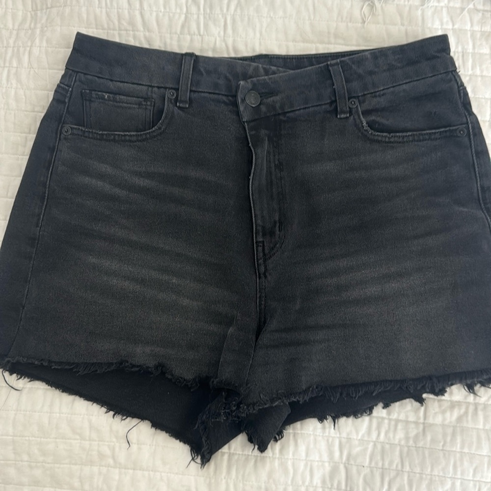 American Eagle Black Crossover Jean Shorts, Size 8
